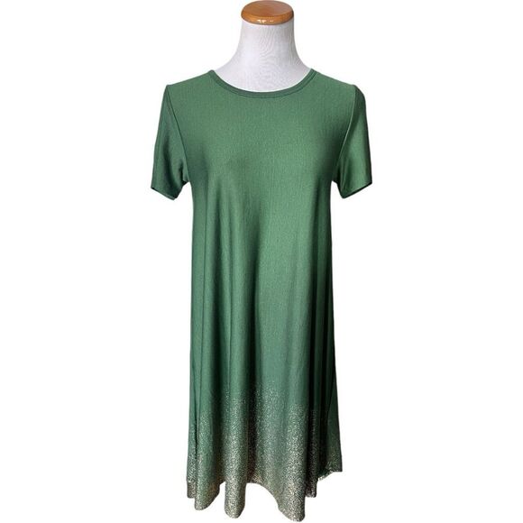 Womens Lularoe Elegant Vault Holiday Green Metallic Foil Gold Carly Dress Sz XS - Picture 1 of 3